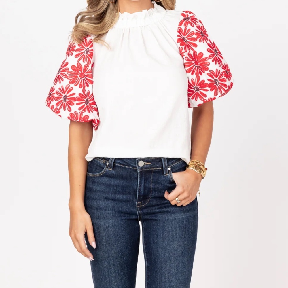THML Floral Balloon Sleeve Top